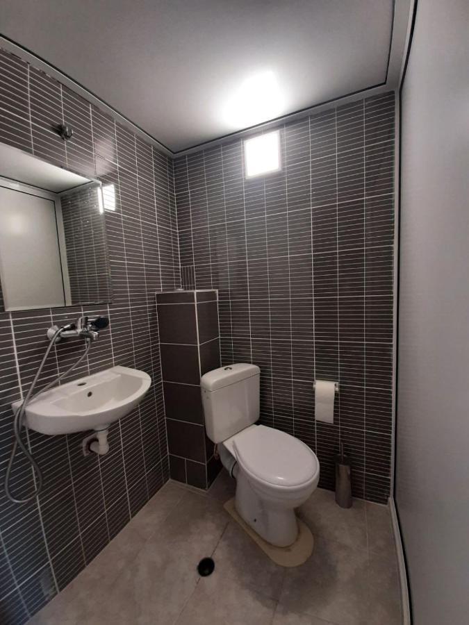 2b Host Hostel