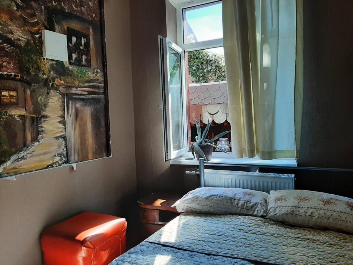 2b Host Hostel Sofia